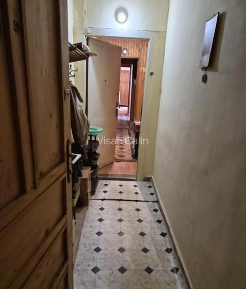 3 camere decomandat 66 mp + 2 balcoane, etaj 6/10, Parang 17, mobilat clasic - 8