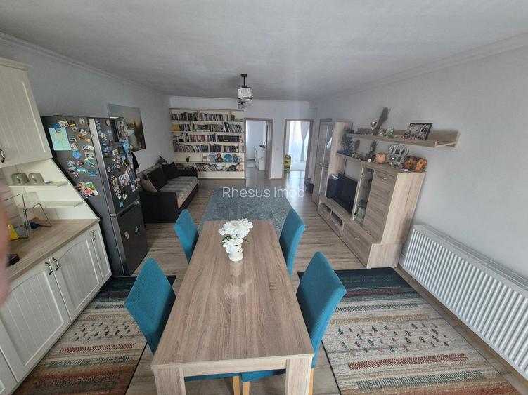 Vand 3 camere Braytim etaj 1! - 2