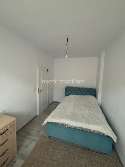 Apartament 3 camere , semidecomandat, loc de parcare si curte de 89 mp - 5