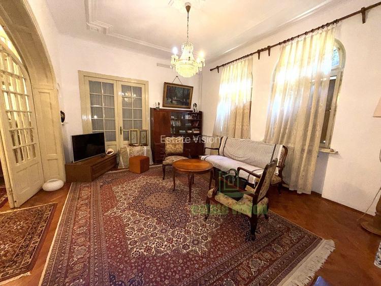Apartament superb in vila, 5 camere spatioase, balcon + anexe, Cotroceni-Biseric - 4