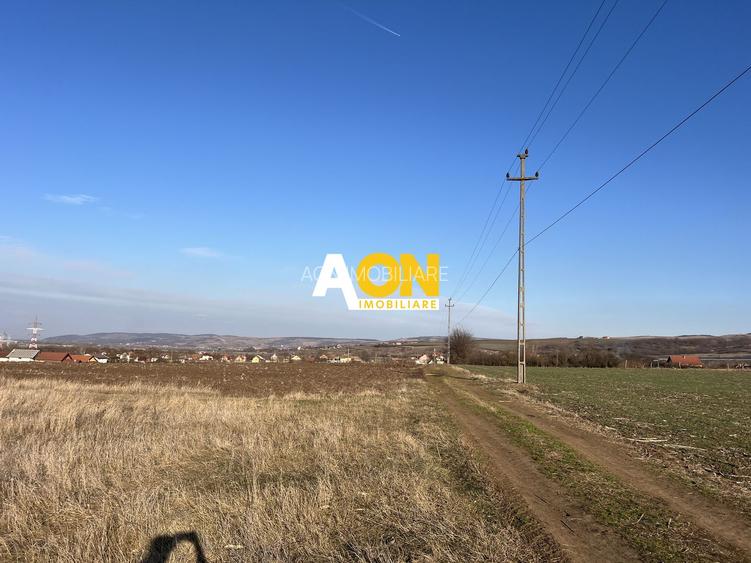 Teren de vanzare, 1300mp - 2