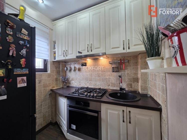 Garsoniera moderna cu balcon de vanzare 32 mp utili | Banu maracine Arad - 6