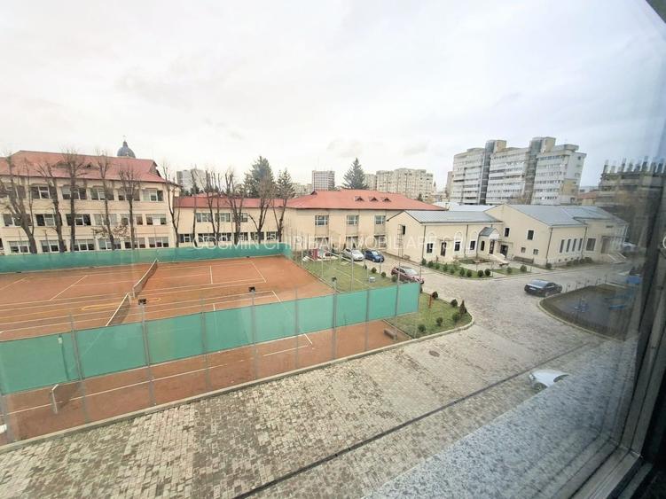 Cladire multifunctionala de inchiriat - 14