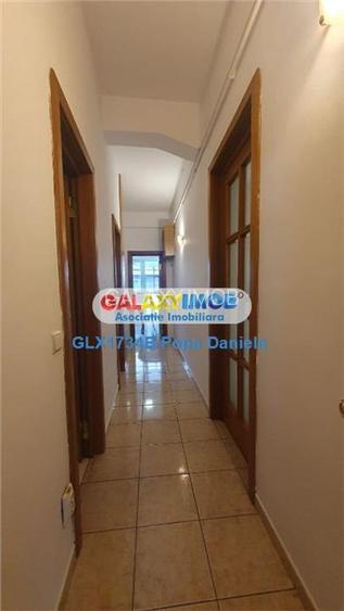 Vanzare apartament 3 camere -  Victoriei Str. Occidentului - 16