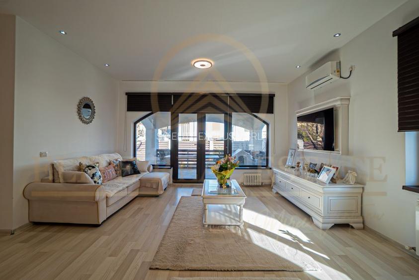 PALAZU – MALUL LACULUI – VILA 2016 LA CHEIE, ARHITECTURA DEOSEBITA! - 10