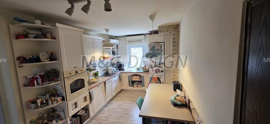etaj 2, zona Bucovina , 3 camere, 2 bai, - 3