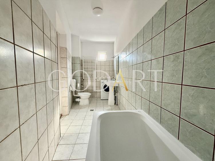 Oportunitate | Vila individuala | Curte | Tei - 21