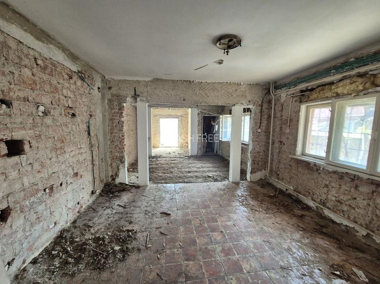 Casa S+P+1+Pod - 210,73 mp + teren 176 mp - zona Baicului - Gara Obor - 14