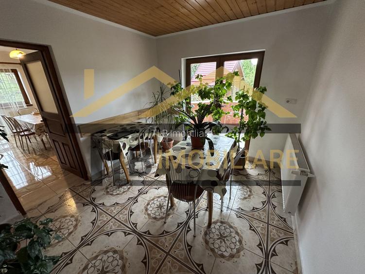 Vila cu 8 camere de vanzare, teren 1580mp, Zona Praid - 20