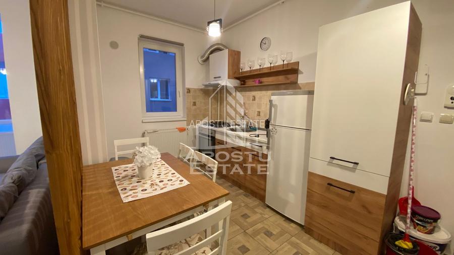 Apartament 2 camere,centrala proprie, loc parcare, zona Giroc - 3