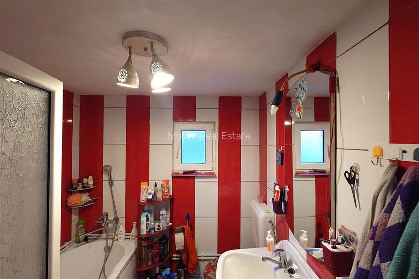 Casa renovata cu acces usor, langa padure - 6