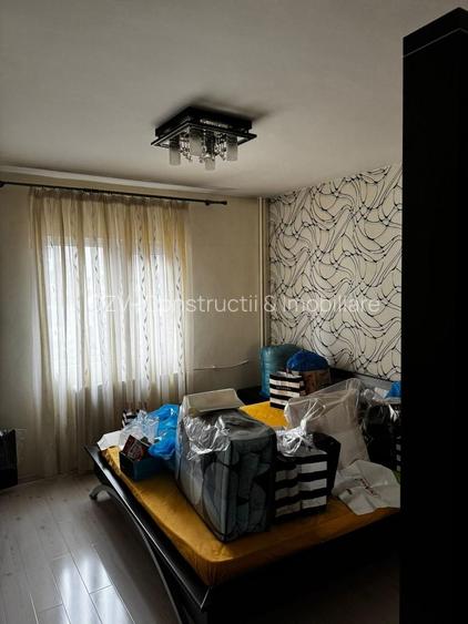 Apartament cu 3 camere , str. Bozieni - 16