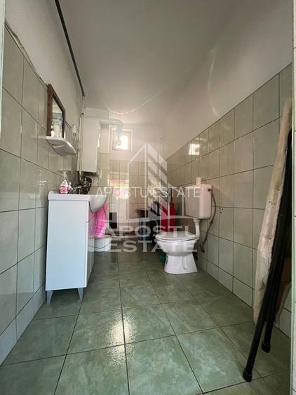 Casa cu 4 camere si teren de 2698 mp in zona Freidorf, Comision 0 - 7