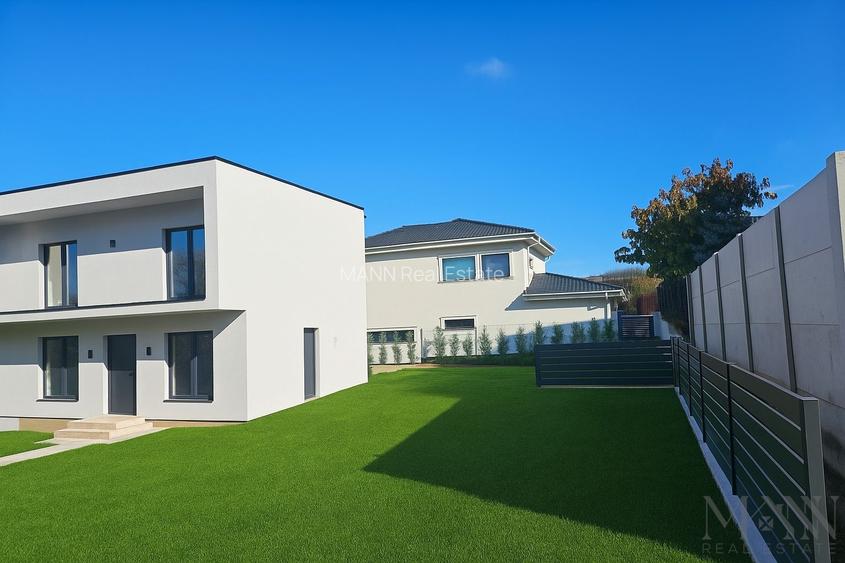 Casa moderna | De Vanzare | Zona dealuri, Oradea - 2