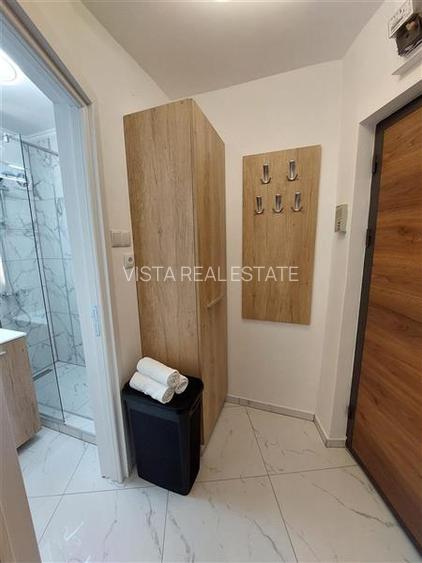 Garsoniera renovata in Astra, Brasov - 16