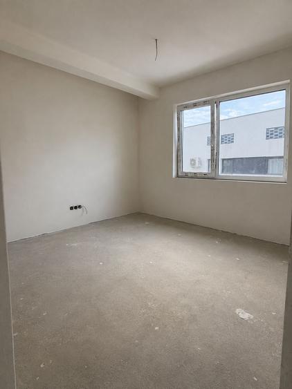 Duplex finalizat cu CF zona de case noi Campului