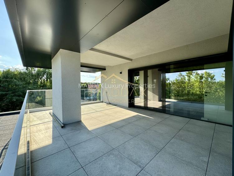 Vila cu 5 camere  *366mp* / Curte privată *315mp* / Pipera - Lake View - 40