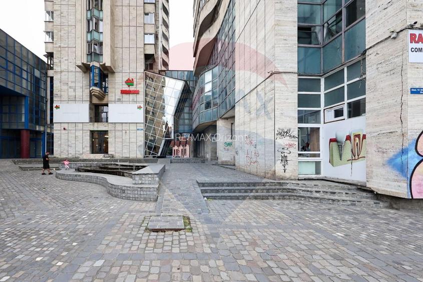 Apartament cu 4 camere de vânzare în zona Centrul Civic - 26
