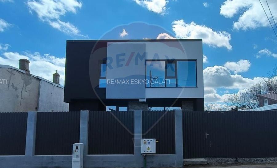 Casă de vânzare | 155 mp | 321 mp teren Zonă Port - Galați - 17
