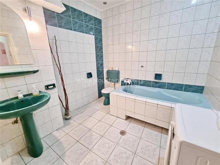 Garsoniera spatioasa de inchiriat in Centrul Istoric al Brasovului - 8