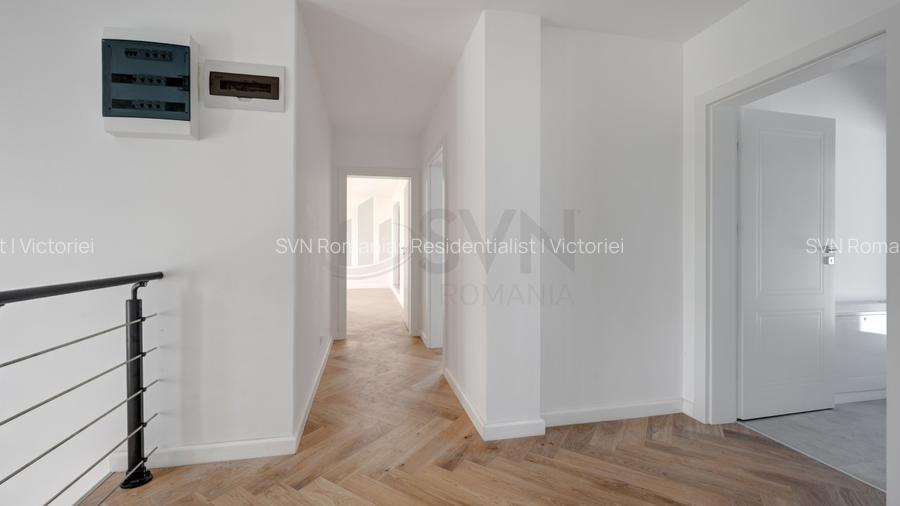 REV2004358 Casa in complex nou Corbeanca vedere lac - 19