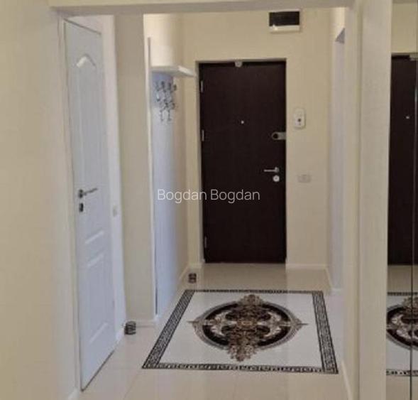 Unirii, Fântâna mare, particular - 3