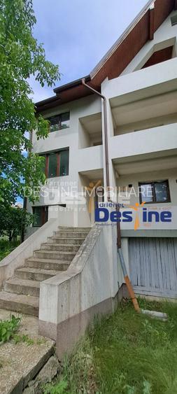 Vila , D+P+1+M+POD, 474 mp, Valea Lupului - 3