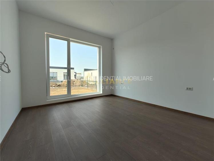 Casa Individuala - 4 camere - 350 mp teren - 100 mp utili - 3