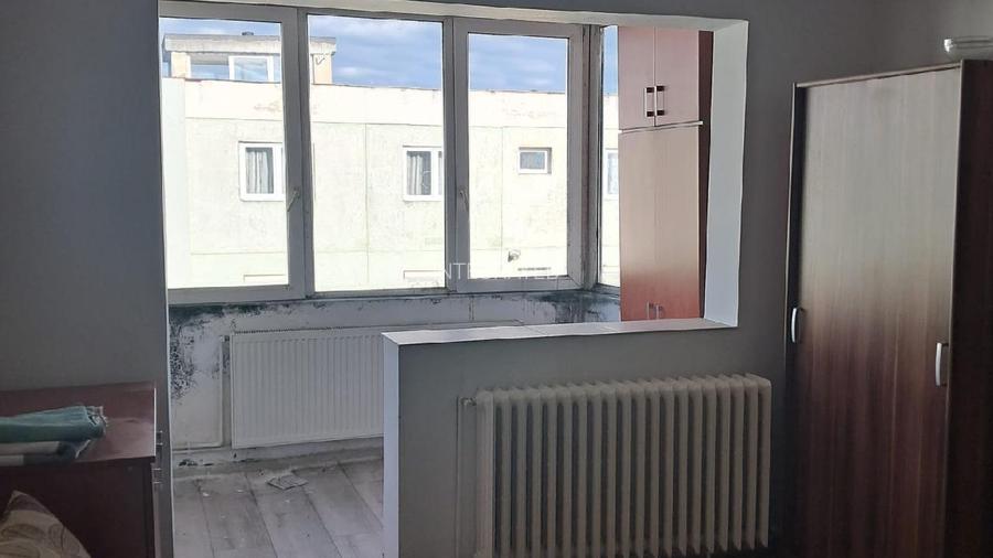 Feldioara - strada Brazilor, Apartament cu 2 camere decomandat - 52 mp - 7