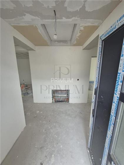 Duplex personalizare interioara - 388 mp teren - zona excelenta langa 4 benzi - - 6