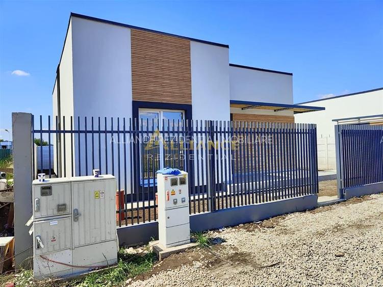 Casa Individuala - 4 camere - 2 bai - 440 mp teren - 6