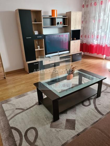 Ap 2 camere decomandat, mobilat/utilat - zona Tractorul/Urban - 2