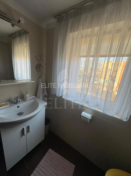 Apartament o camera în zona COMPLEX  DIANA - 9