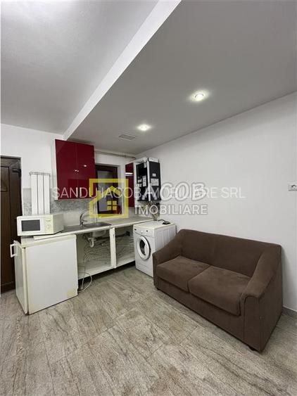 Garsoniera, zona centrala a mun. Bacau - 3