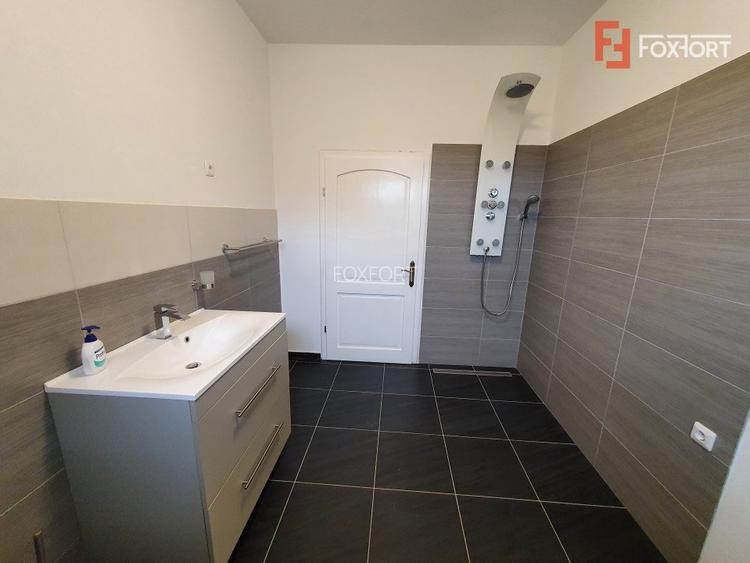 Casa cu 5 camere, 236 mp, teren 5805 mp, Brestea - Denta  - 5