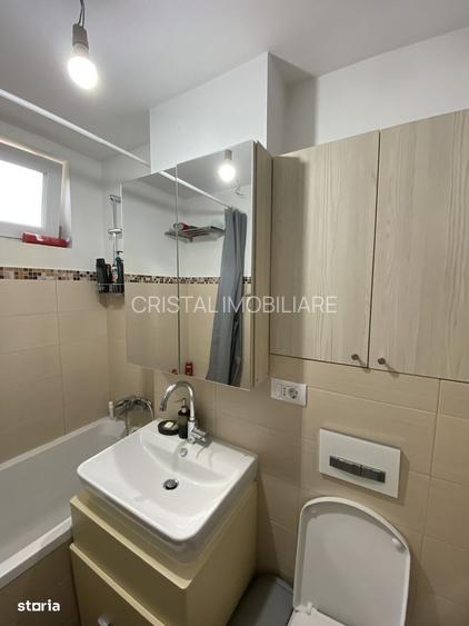 Apartament 4 camere decomandat, metrou 3 min, etaj 4/4, zonă liniștită Titan - 16