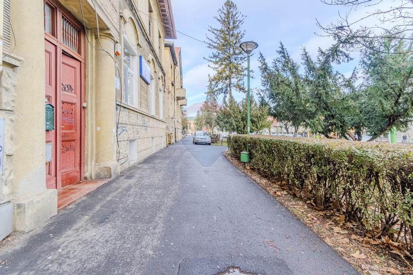 Spațiu de birouri de închiriat – zonă centrală, Str. Castanilor - 28