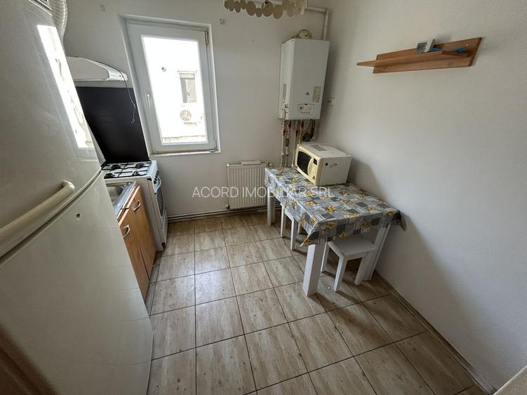 Apartament 3 camere zona Casa de Cultura - 7