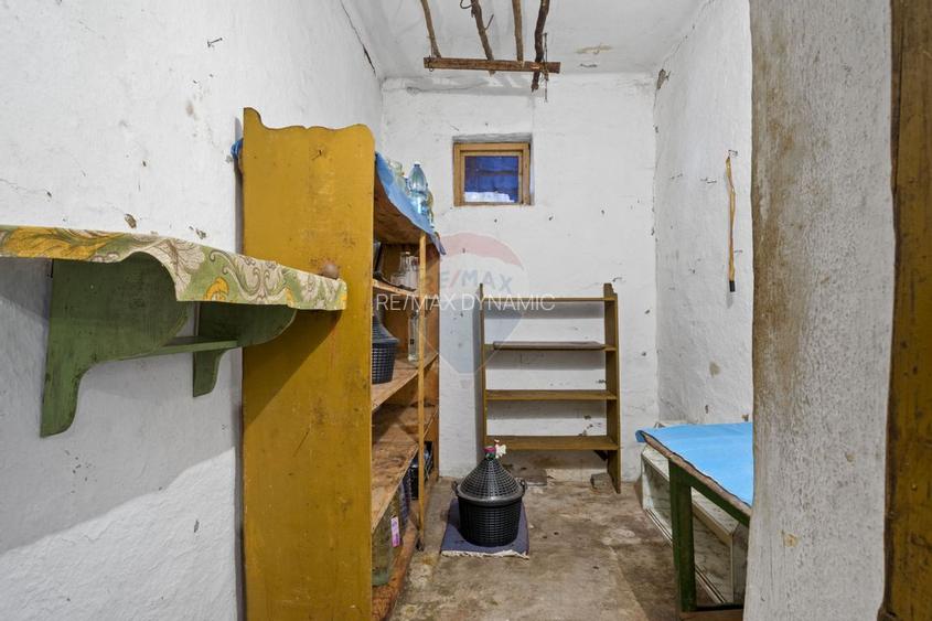 Casă de vanzare, pozitie excelenta, la intrare in Loc. Galsa - 15