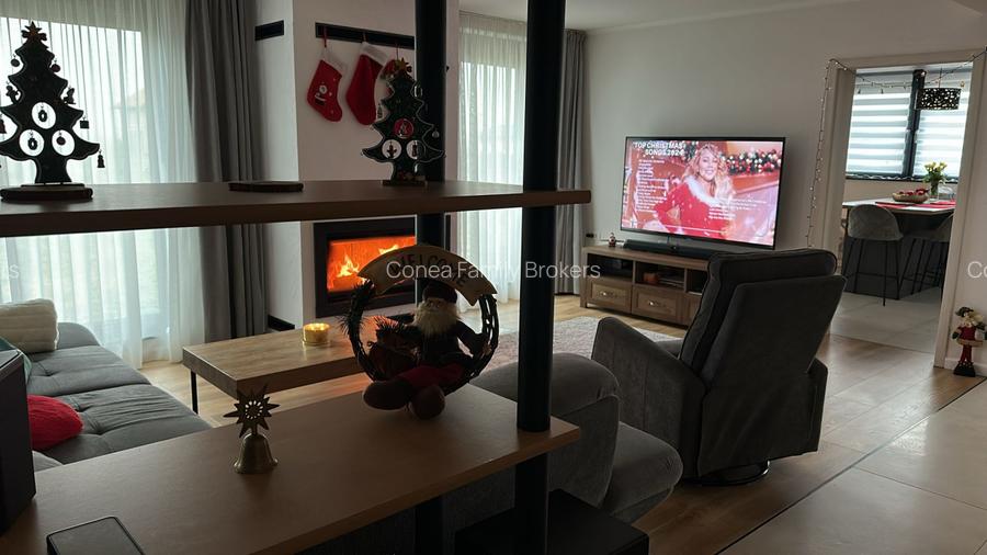 Casa cu semineu superb + terasa inchisa | Smart | Fotovoltaice 11 kW | Carport - 6