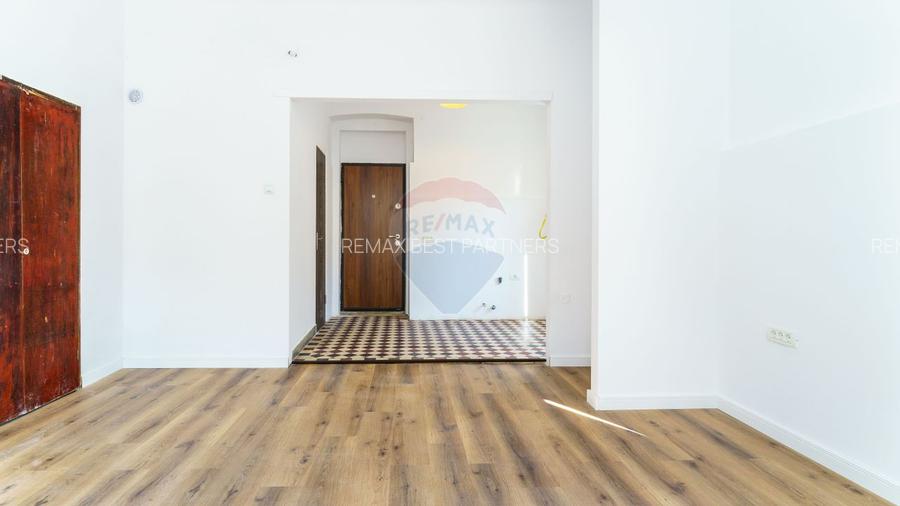 Apartament cu 1 camera de vânzare in zona centrala, strada Pitești - 3