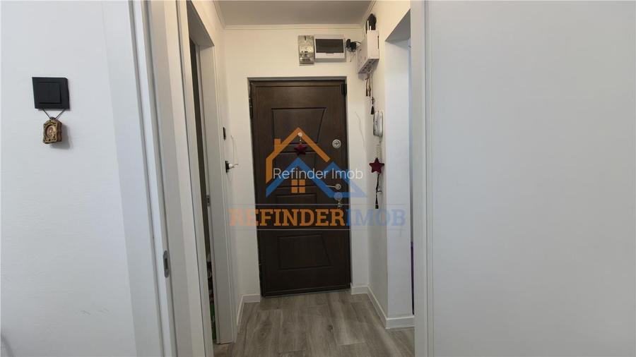 Vanzare apartament 2 camere renovat complet Titan - 12