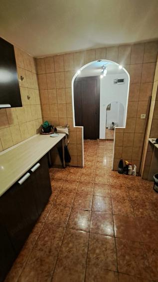 Apartament 3 Camere Crangasi | Nemobilat | Decomandat | 2 Bai