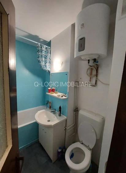 Garsoniera libera la vanzare zona Astra - Planete - 4