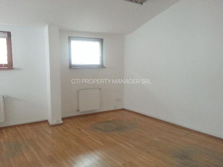 Vila de vanzare Romana - ASE - 9