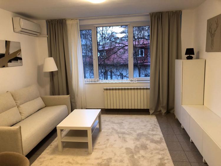 Apartament 2 camere | Ultracentral – Sala Palatului | Et 2 | Renovat Mobilat | - 6