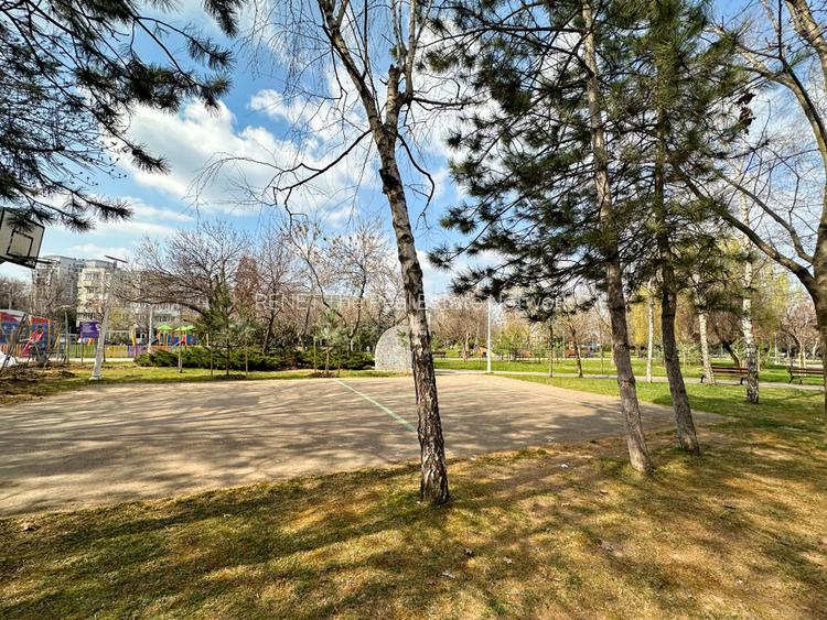 Lângă parc, renovat complet, gata să devină al tău. Totul nou! - 19