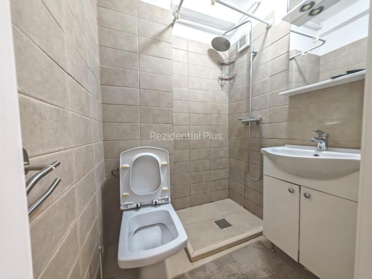 Apartament renovat, Gara de Nord – vis-a-vis de metrou - 7