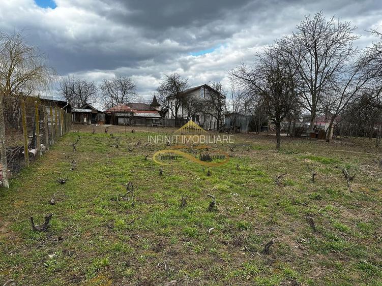 Teren Magura 2000 mp - intravilan -str. Intre Vii / Bacau - 2