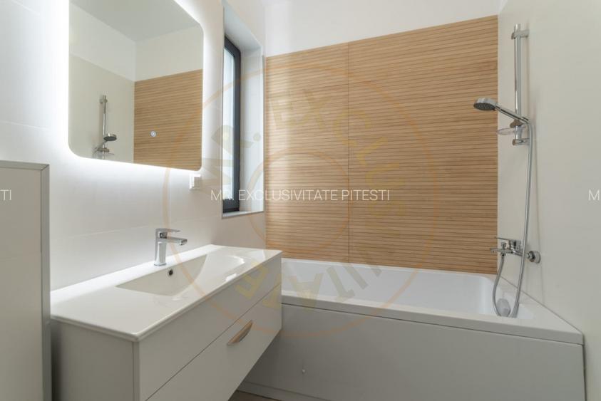 Studio lux, bloc nou VSC5 - Fratii Golesti, parcare privata, vedere pe spate - 5